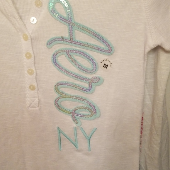 Top - Picture 2 of 3